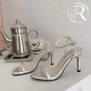 [디자이어로즈] 여성 여름 9cm 심플 끈샌들 하이힐 (34458023A)