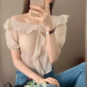 [신상오픈런]여성 오프숄더 프릴넥 시스루 퍼프소매 블라우스 (34705520)