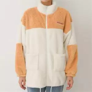 아이우먼 데일리배색보아자켓 EZC261M012 빅사이즈 (6402357A)