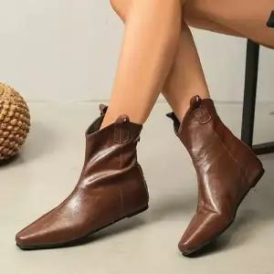 엘럽여성 부츠 웨지힐 봄가을 슬림 윙팁 웨지 뒷지퍼 앵클 원템3