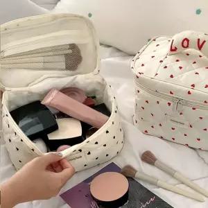 귀여운파우치 여행용화장품파우치 손잡이파우치 예쁜파우치