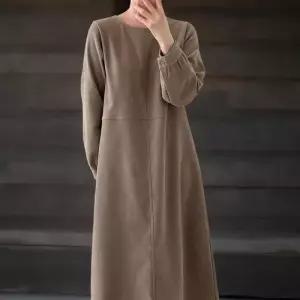 [신상오픈런]여성 가을 빅사이즈 절개 디자인 롱원피스 등원 스타일 (42510221)