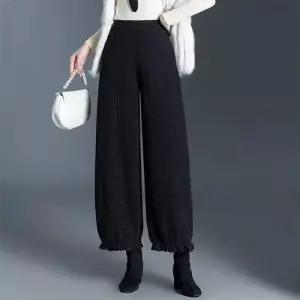 여자 바지 모직 겨울 트렌디 아이템 꽃빵 슬림핏 와이드 블루머 9부 HT4