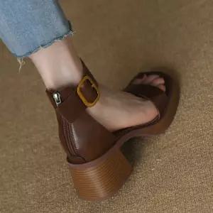 통굽샌들 골드버클장식 여성샌들 힐 가보시 806