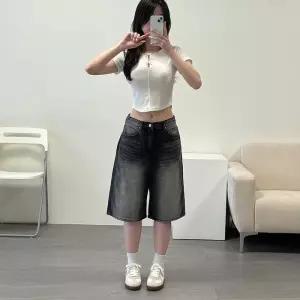 [신상오픈런]여성 블랙 루즈핏 워싱 5부 청반바지 (36832926)