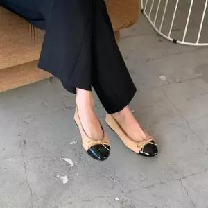 [신상오픈런]투톤 둥근코 리본 클래식 페이크레더 플랫슈즈 (28832829)