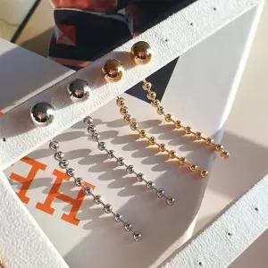 [신상오픈런]은볼귀걸이 금볼 심플 롱체인클러치 드롭이어링 (29965247)