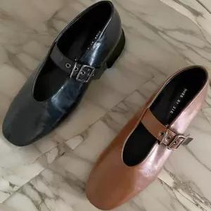 [신상오픈런]버클 발레리나슈즈 인조가죽 메리제인 무광단화 (30904748)