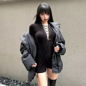 여자 팬츠 캐주얼 이너 가을 점프슈트 펀칭 반바지 슬림핏 원포인트 1PICK3