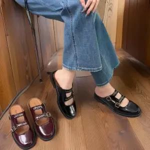 [신상오픈런]여성 광택 가죽 이중 버클 스트랩 컷아웃 뮬 블로퍼 (32966992)