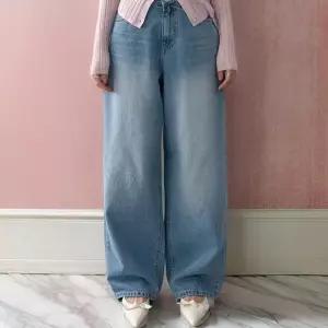 [신상오픈런]벌룬청바지 통넓은 논스판 봄여름 커브드데님 여성 (31804476)