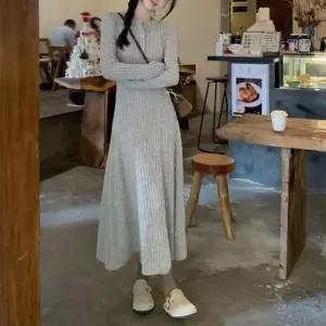 [옷은날개] A라인 슬림핏 니트 골지 패턴 원피스 오트밀그레이