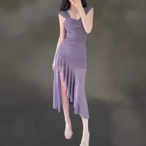 [신상오픈런]여성 시스루 하트넥 민소매 언발 셔링 쉬폰 원피스 (35333405)