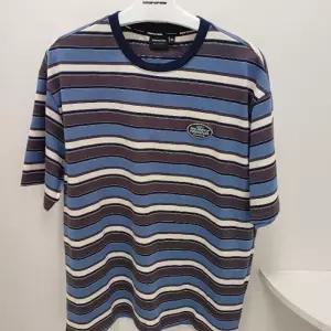 인터크루 HC17 복고스트라이프반팔티  ITA2TM04ABR