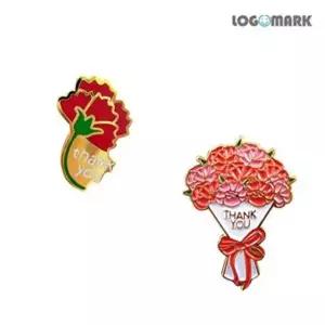 카네이션 뱃지 2종 카네이션 브로치  카네이션꽃다발 뺏지