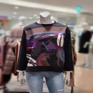 [트리아나][트리아나] 소고 AI4TA20 라운드 프린트티셔츠블라우스 (P002895263)