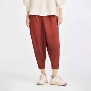 [플리츠미](의정부점)[최초 판매가 118000원] 사선 플리츠 쿨롯 7부 팬츠_EPPTM324022