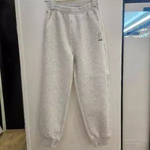 [소이] HC04 봄 에어쿠션 일러스트조거바지 주니어 봄 에어쿠션 그레이 조거바지 2 (S28432014)