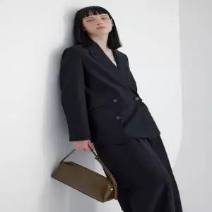 [롯데백화점]보브 포켓 디테일 더블 자켓7155310001