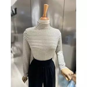 [레코브](광주신세계)울혼방 스트라이프 목폴라 니트(LC61EXKN601X)