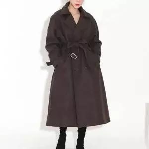 [하프클럽/]벨티드 하객룩 누빔코트 마마 스타일 데이트룩