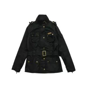 [바버] 인터네셔널 왁스 벨티드 자켓 블랙 LWX0003 BK51 142600158