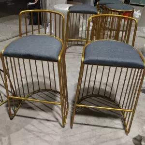 골드 아일랜드식탁의자 북유럽 철제 높은 홈바의자 바스툴