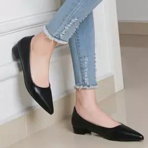 여자 직장인 여성단화구두 출근 룩 면접 검정 정장 구두 여성면접구두 스틸레토