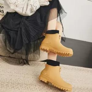 여자 2컬러 방수 방한 겨울 털부츠 레인부츠 털장화 레인부츠 갯벌장화 주방화 방수부츠