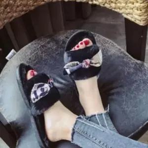 겨울 여자 실내화 귀여운 집슬리퍼 방한용