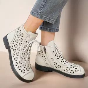 여름 앵글 부츠 여성 반 여름망사 부추 2202