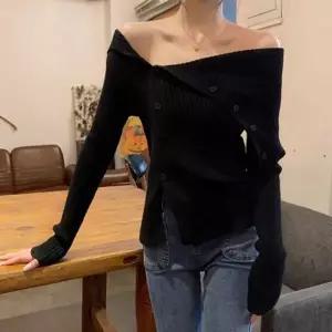 여자 봄 오픈숄더 니트티 단추 언밸런스 봄가을 티셔츠 여성 롱 니트 패션