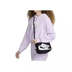 [매장정품] 나이키 여성 미니 슈박스 크로스바디 백(3L) FN3059-010