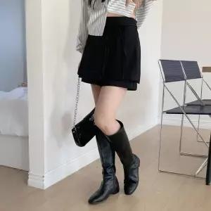 [옷자락]여자 하이웨스트 리본 플리츠 스판 치마바지_P418579437