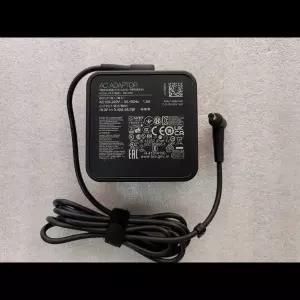 호환 OEM 19V 3.42A 65W AD105004.0mm1.35mm 0A001-00897400 190884-11 ASUS Zenbook UX331UA-DS71 노트북