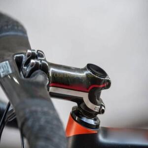 호환 77UF 자전거 알루미늄 합금 헤드셋 상단 캡 스템 커버 볼트 스크류 마운틴 도로