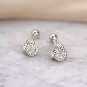 [메종드쉬] 귀걸이 페미닌 꼬임 매듭 피어싱 BCE001