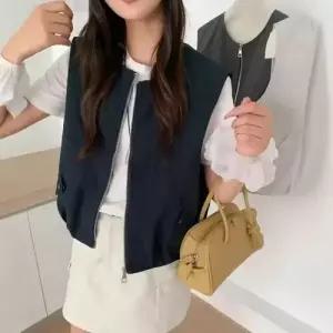 볼사스 여친 캐주얼 라운드 집업 조끼 민소매 탑 ADOR1