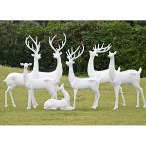 대형 사슴모형 루돌프 트리 인형 성탄절 포토존 조경 카페