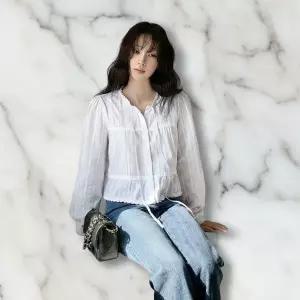 |CHH42D4|여성 리본 장식 브이넥 레이스 크롭 블라우스