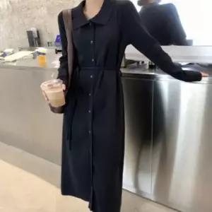 [옷자락]여성 셔츠카라 벨트 포인트 편안한핏 니트 드레스_P418653100