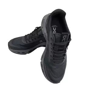 [온러닝]온 러닝 클라우드노바 폼 2 TT 블랙 이클립스 3WF10550106