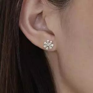 [셀러에이드]서지컬 데이지 피어싱 귓볼 착용 미니 플라워 장식