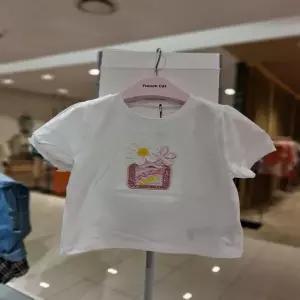 (프렌치캣) 화이트 향수 티셔츠 Q62DAT030