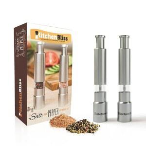 키친블리스 모던 썸 클릭 소금 및 후추 그라인더와 리필 가능한 페퍼밀 - 히말라야 소금, 블랙 페퍼, 바다 소금, 페퍼콘, 향신료 푸시 버튼(세트)으로 한 손으로 조작하기에 완벽합니다