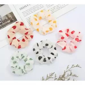 [리즈자나] 하트 스크런치 미니 곱창 밴드 머리끈 헤어끈