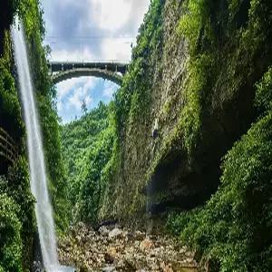 의창/은시대협곡 5일#신상여행지 #다드림 #의창왕복 #은시대협곡+트레킹 #전일정5성급호텔 #장강삼협 #서릉협유람선 #전신마사지 #리무진버스