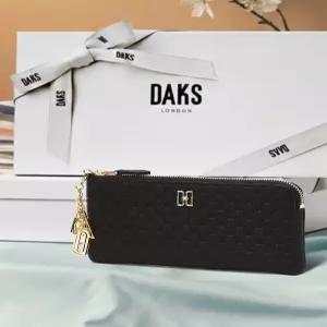 닥스 DCWA6E518BK LOUIS DD 블랙 로고패턴 소가죽 슬림 지퍼장지갑