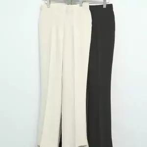 [하프클럽/셀러허브_여성트랜드패션]여자 폴리스판 언발란스 나팔 클래식