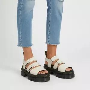 여성 리키 나파 럭스 레더 3-스트랩 플랫폼 샌들 30572055)